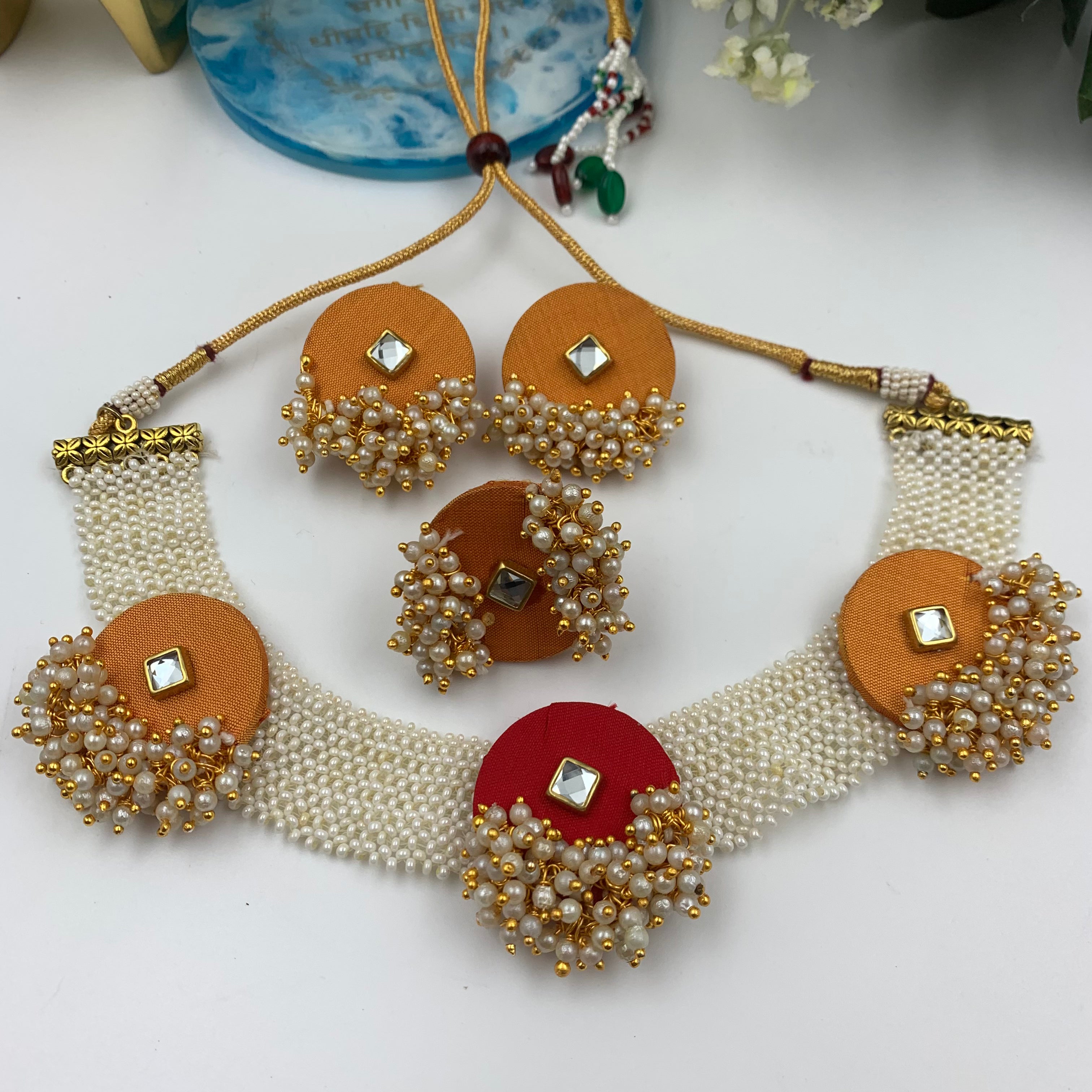 Red Yellow Pearl Choker Set - Circluar Small Studs